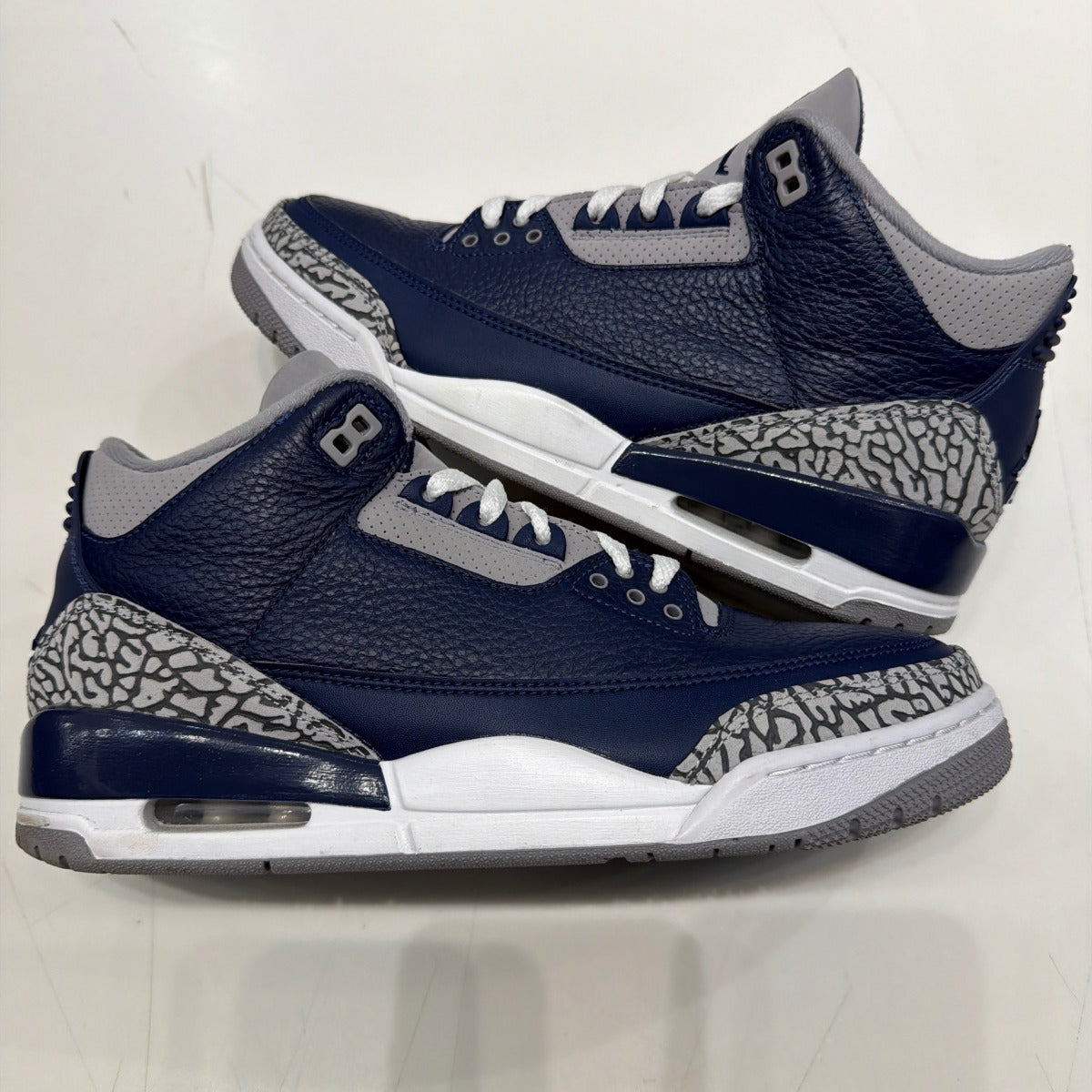 Jordan 3 Retro Georgetown (2021) Size 9.5 (Moderately Worn Pre-Owned)
