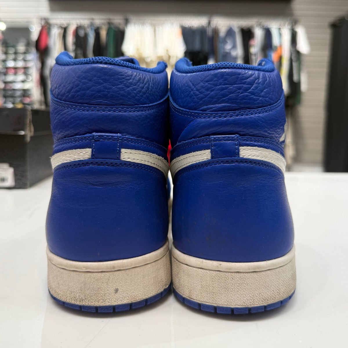 Jordan 1 Retro High Hyper Royal Size 12 (Moderately Worn Pre-Owned)