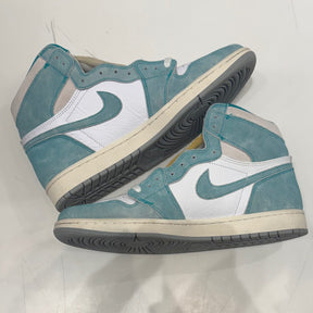 Jordan 1 Retro High Turbo Green Size 11 (Lightly Worn Pre-Owned)