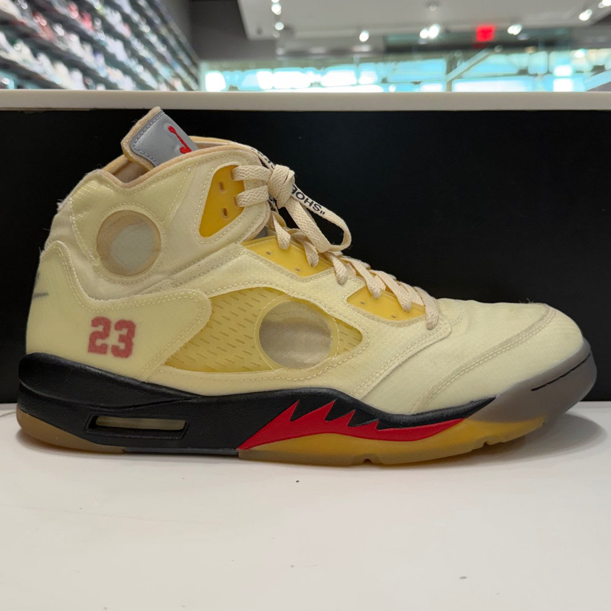 Jordan 5 Retro Off-White Sail Size 14 (Lightly Worn Pre-Owned)