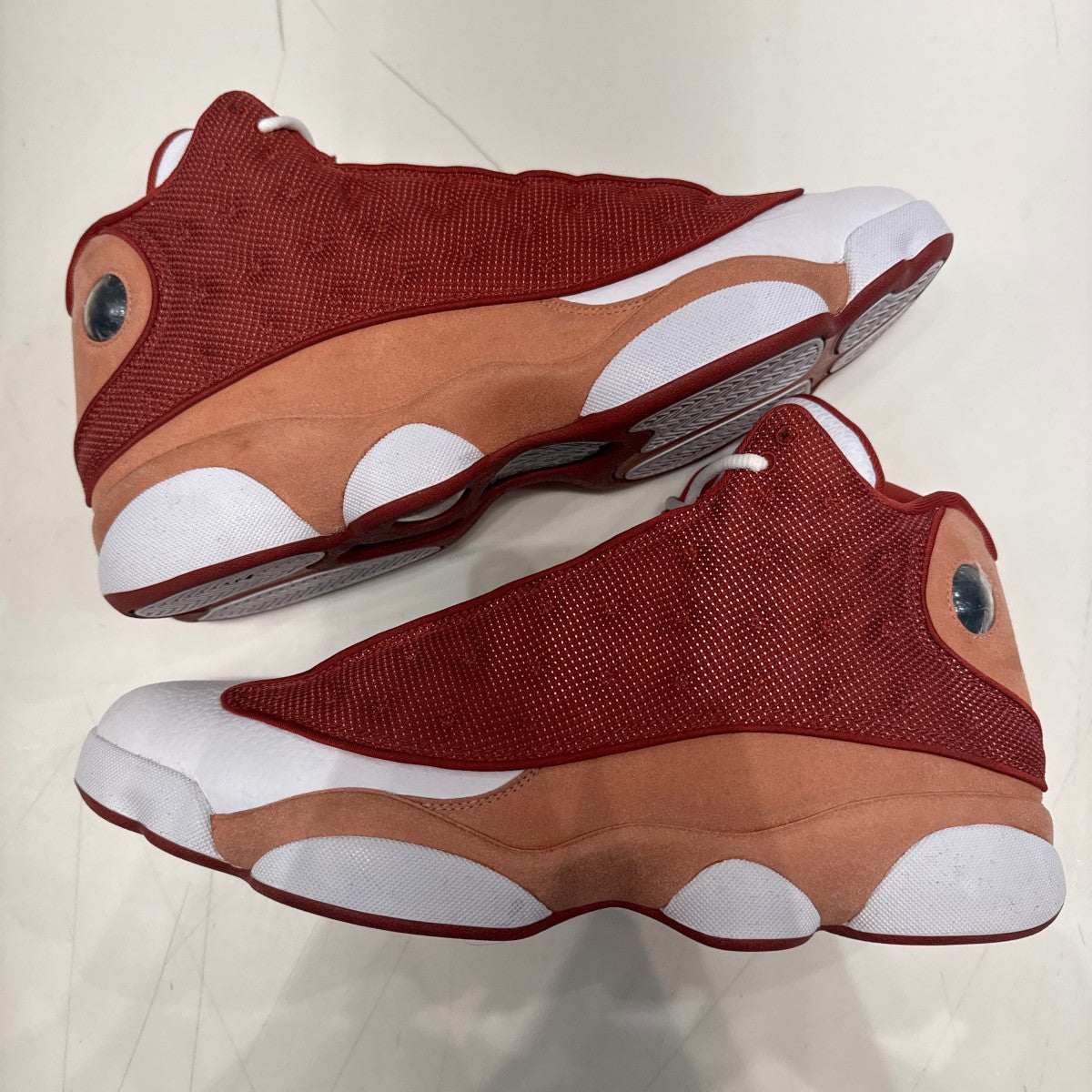 Jordan 13 Retro Dune Red Size 13 (VNDS Pre-Owned)