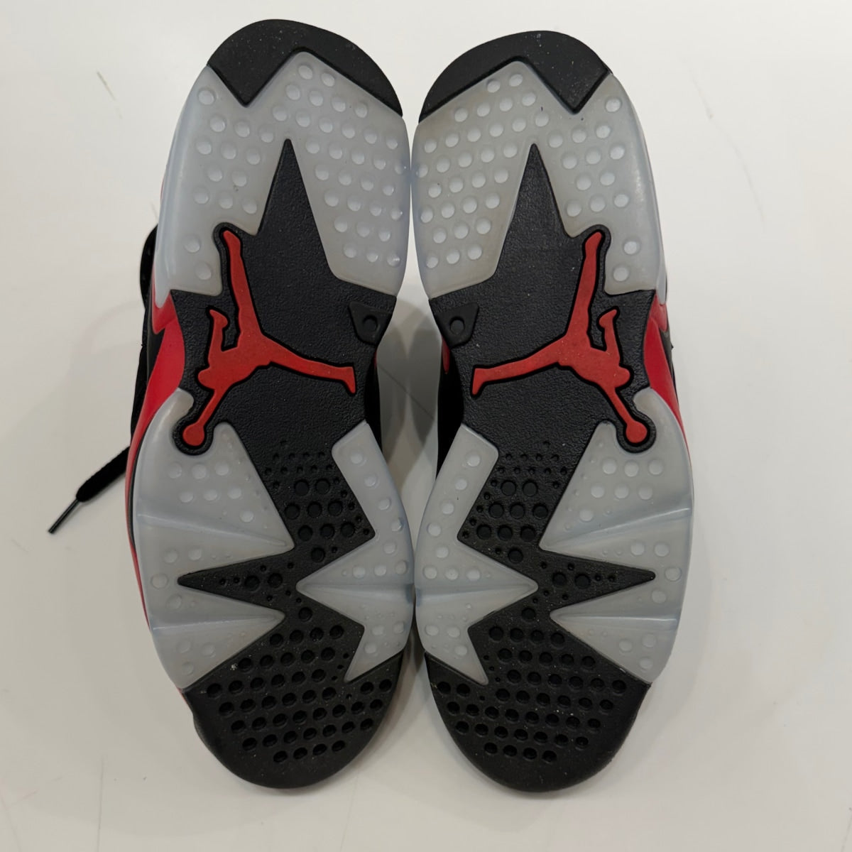 Jordan 6 Retro Infrared Salesman Size 9 (VNDS Pre-Owned)