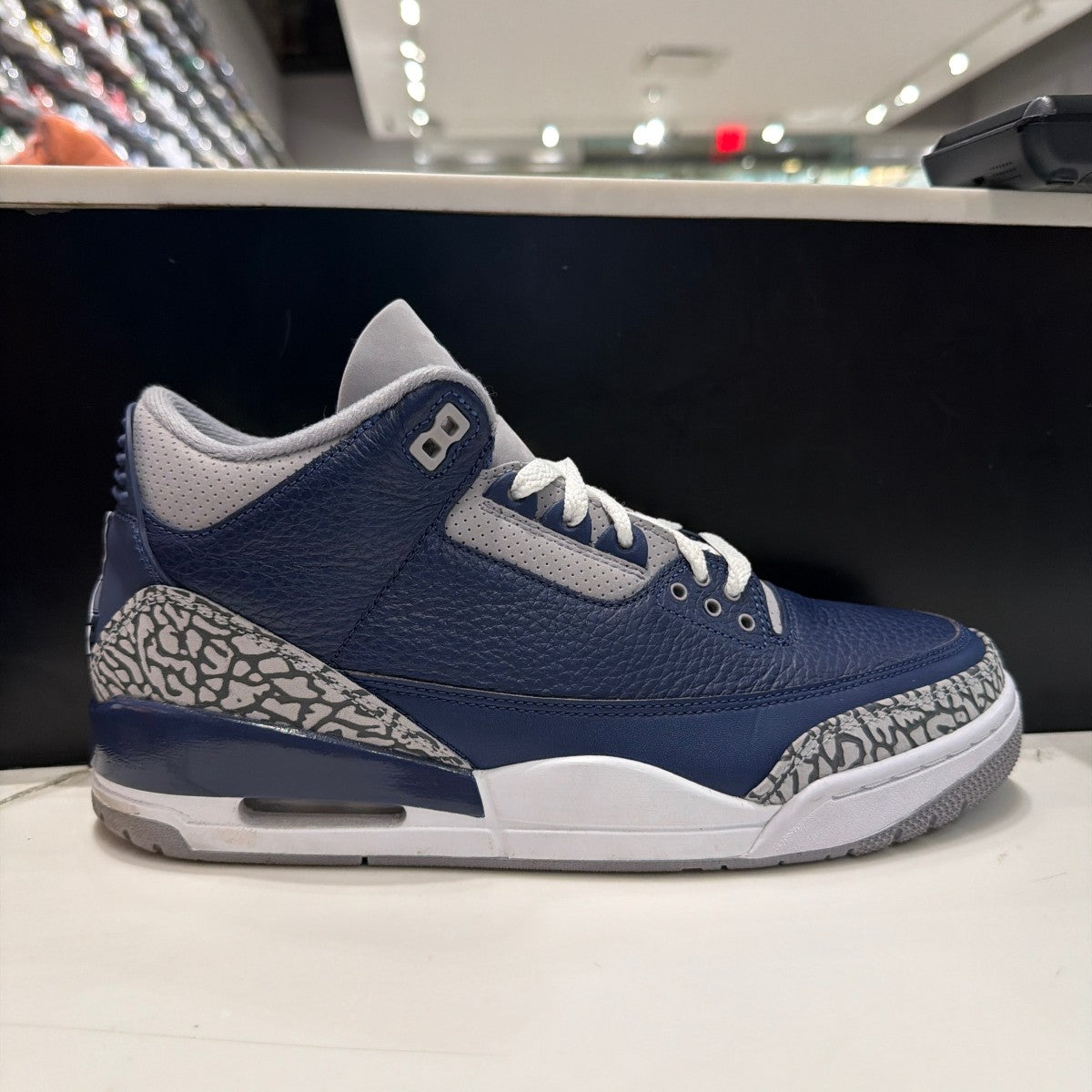 Jordan 3 Retro Georgetown (2021) Size 9.5 (Moderately Worn Pre-Owned)