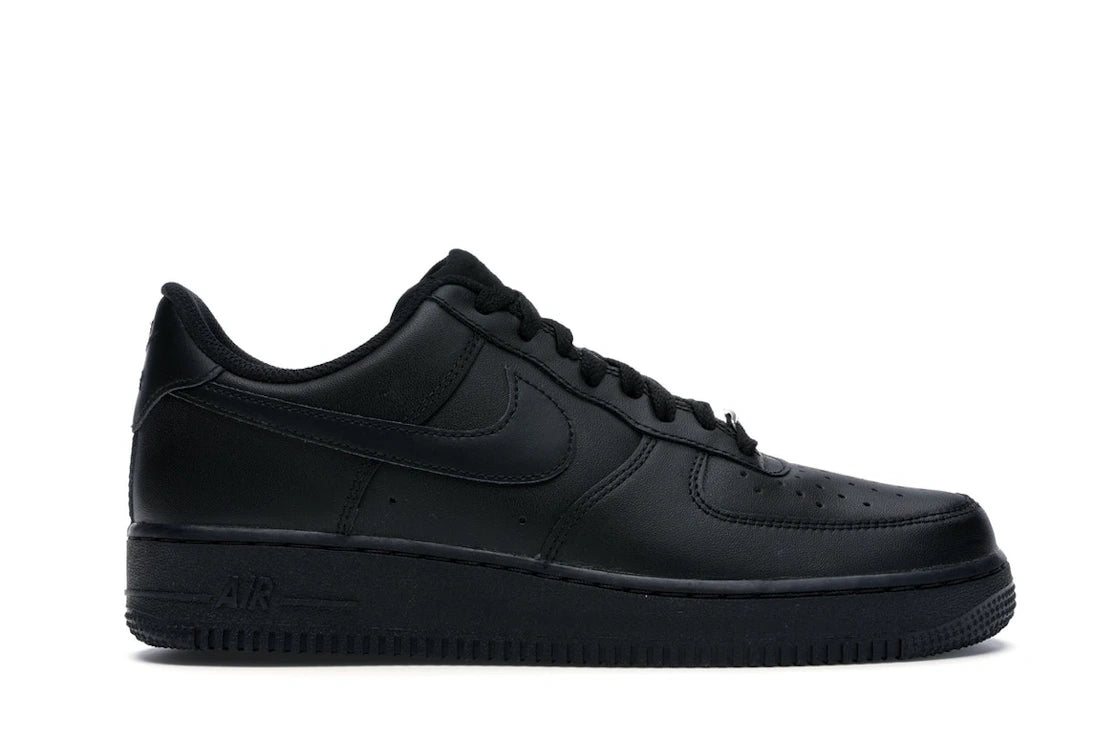 Nike Air Force 1 Low "Black"