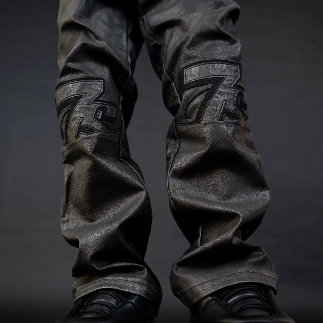 Triple Sevens LOGO LEATHER PANTS (BLACK)