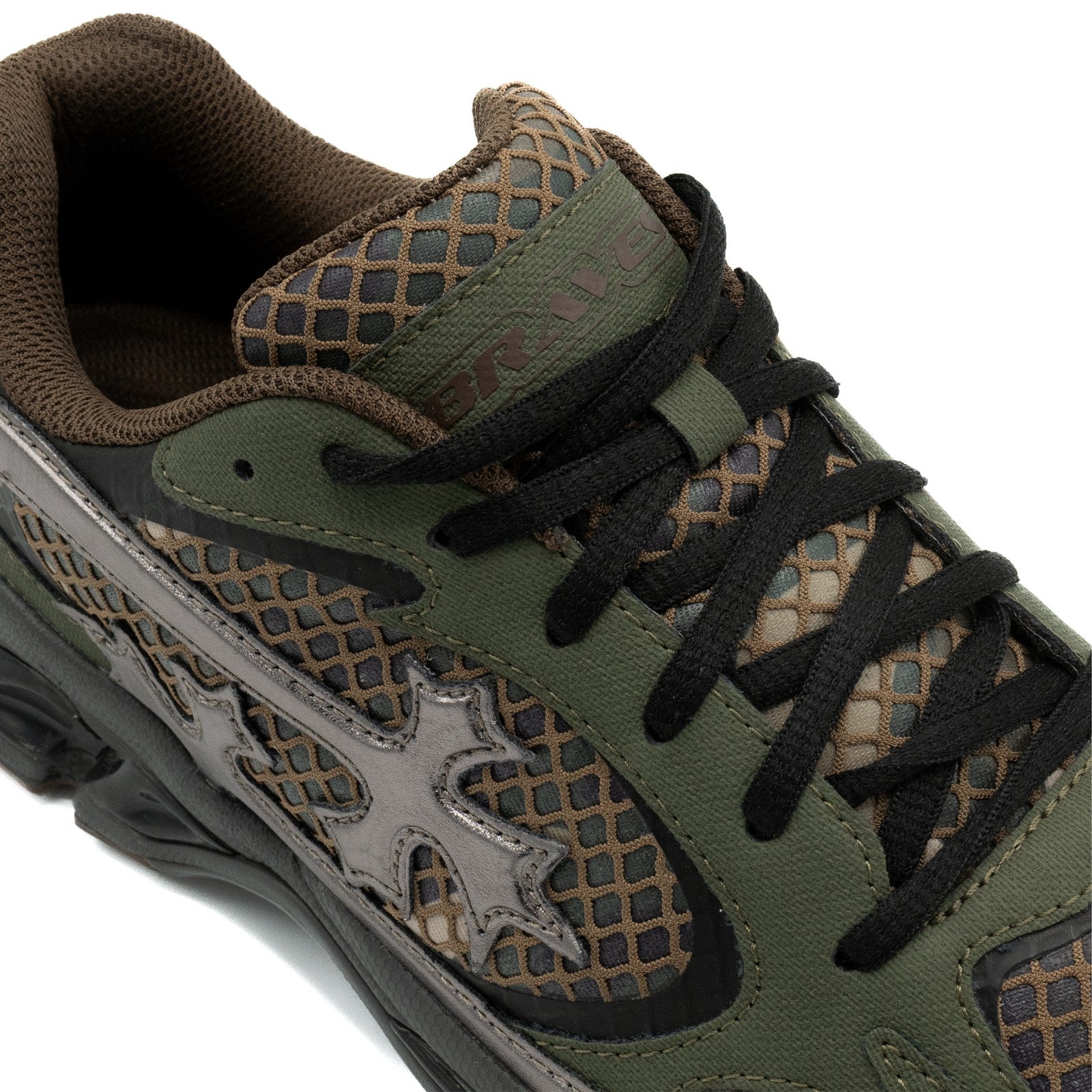 Bravest Studios Kross Kountry Runner Camo