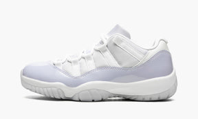 Air Jordan 11 Retro Low Pure Violet (W)