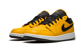 Air Jordan 1 Low “University Gold / Black” (GS)