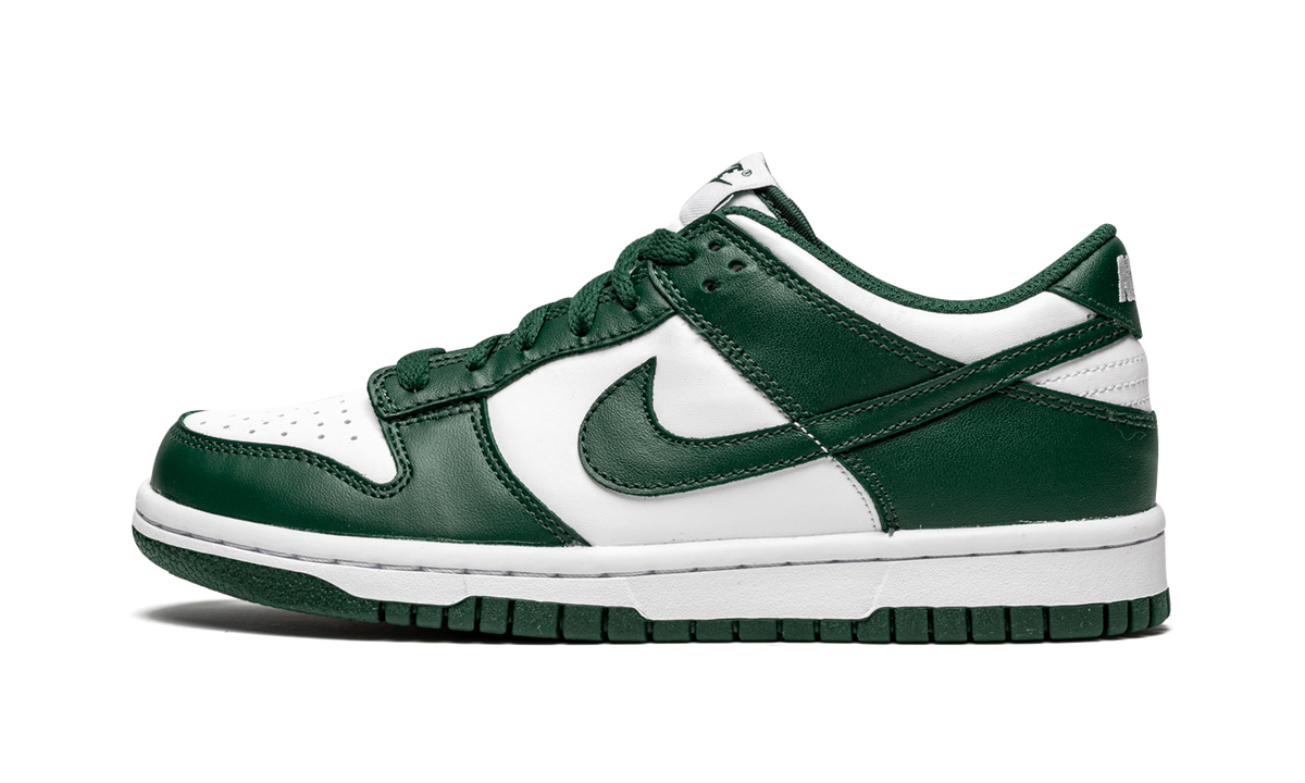 Nike Dunk Low “Michigan State” (GS)