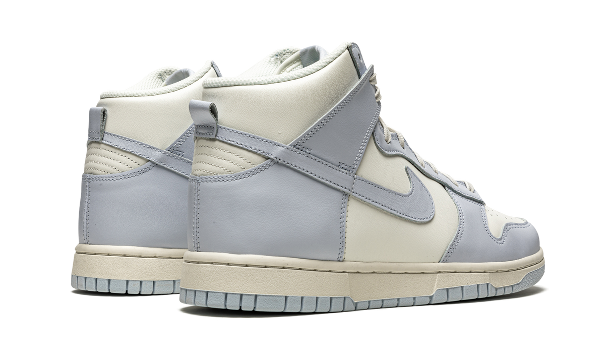 Nike Dunk High Sail "Football Grey" (W)