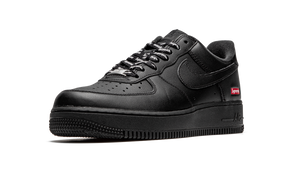 Nike Air Force 1 Low Supreme "Black"