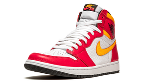 Air Jordan 1 High OG “Light Fusion Red”